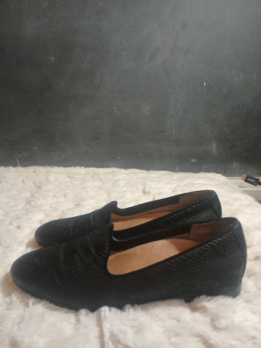 Vionic Womens Willa II Leather Slip On Loafer Black Snake Size 6.5